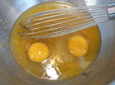 Juice, eggs, honey, zest in the bowl (c) jfhaugen